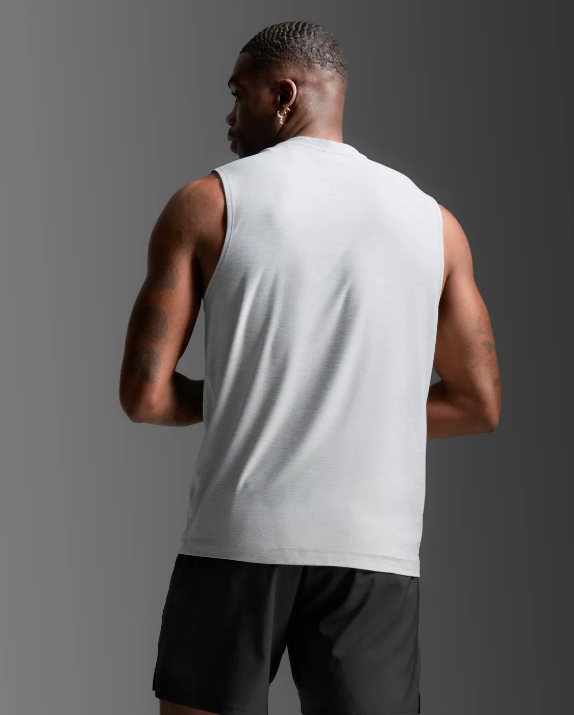 Signature Tank sold by 2xu product image thumbnail 3