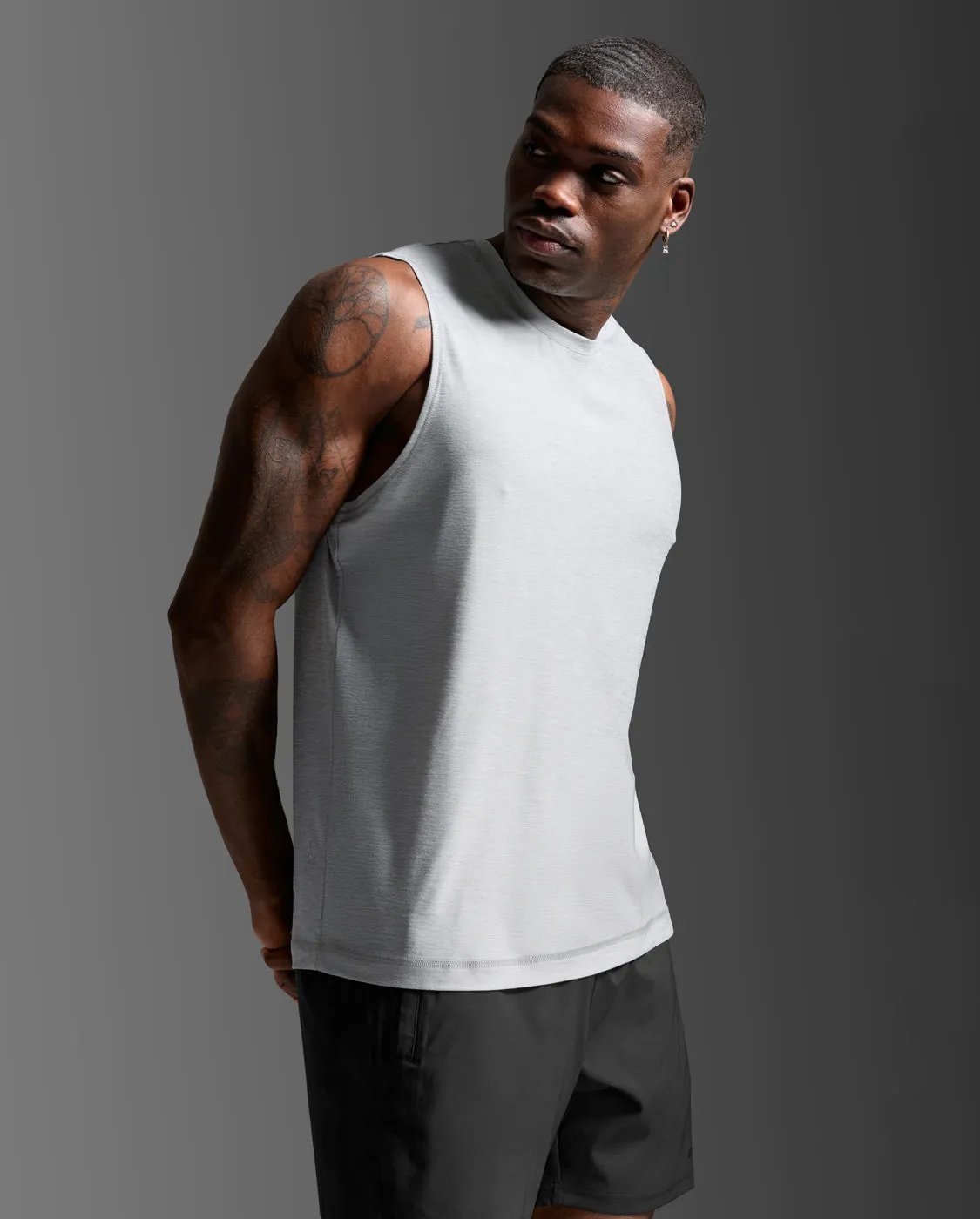 Signature Tank sold by 2xu product image thumbnail 2
