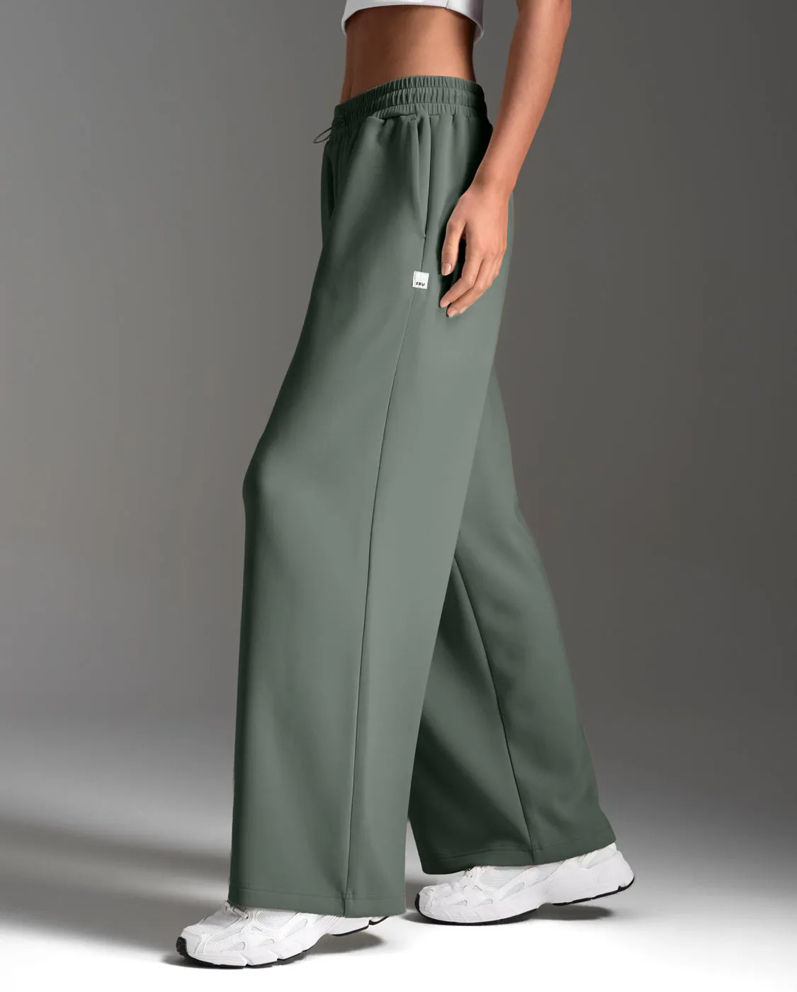 Wonderluxe Sand Washed Wide Leg Pants sold by 2xu product image thumbnail 3