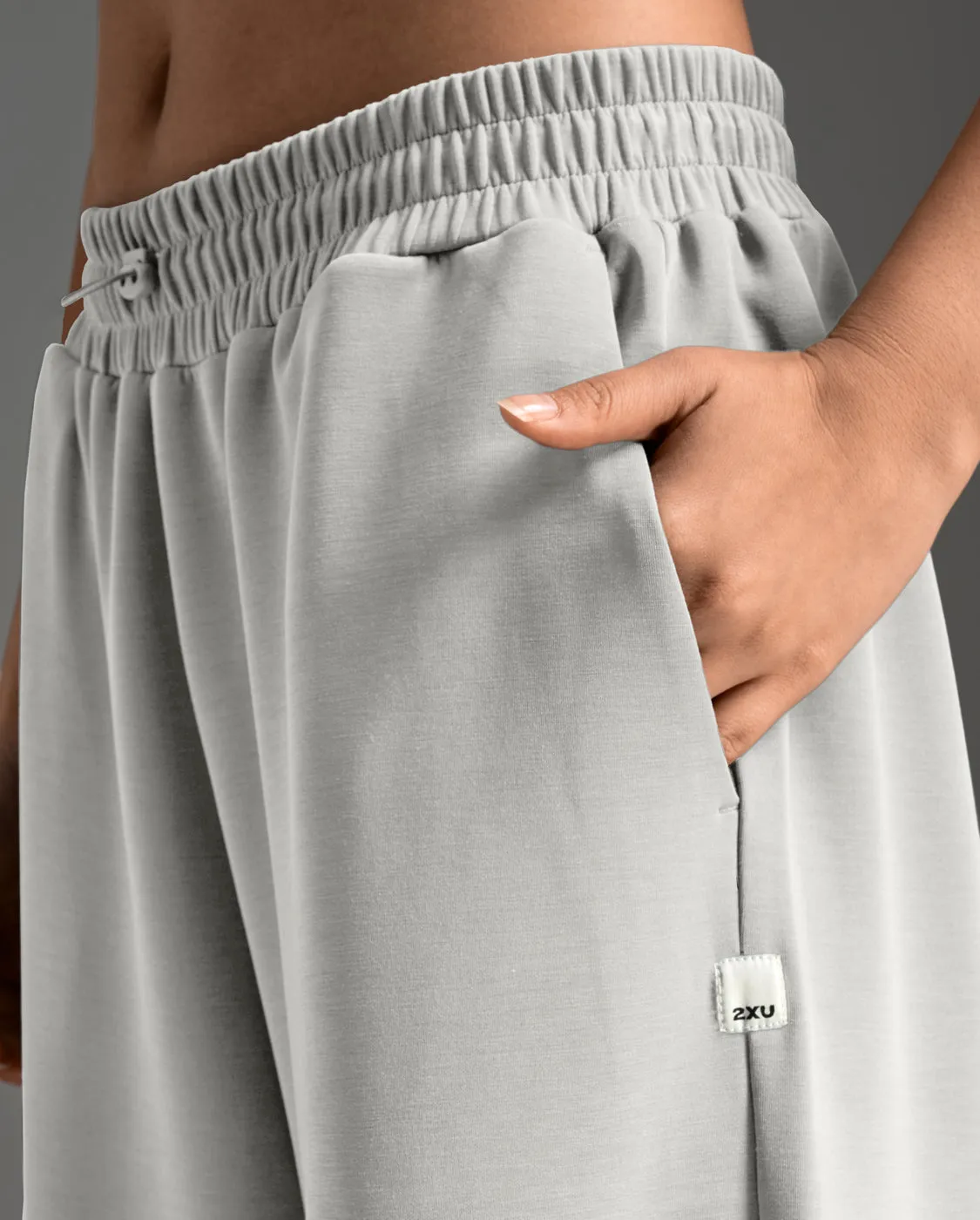 Wonderluxe Sand Washed Wide Leg Pants sold by 2xu product image thumbnail 5