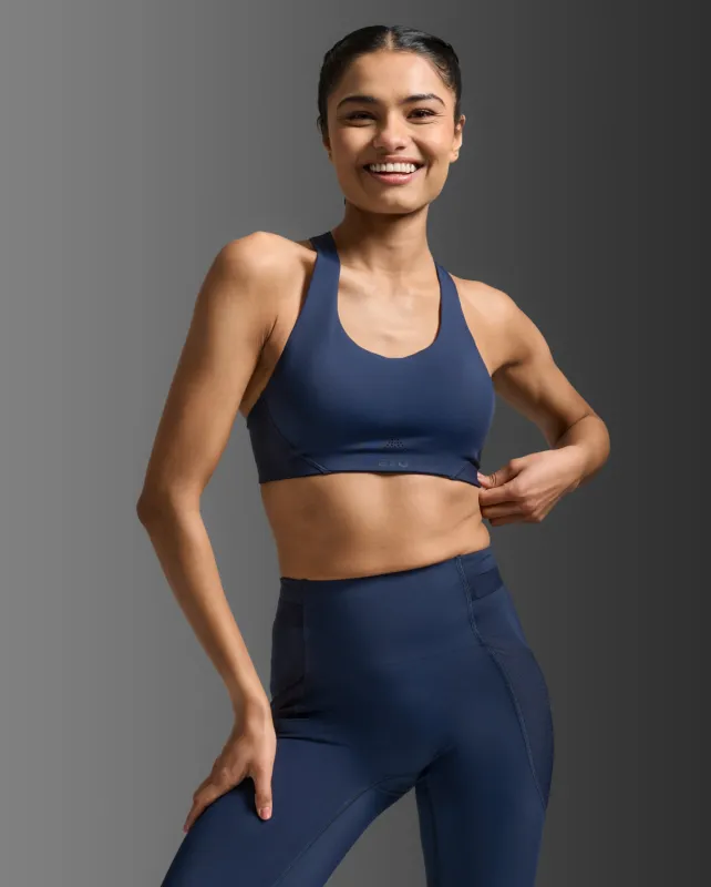 Aero Mesh Medium Impact Bra made by 2xu
