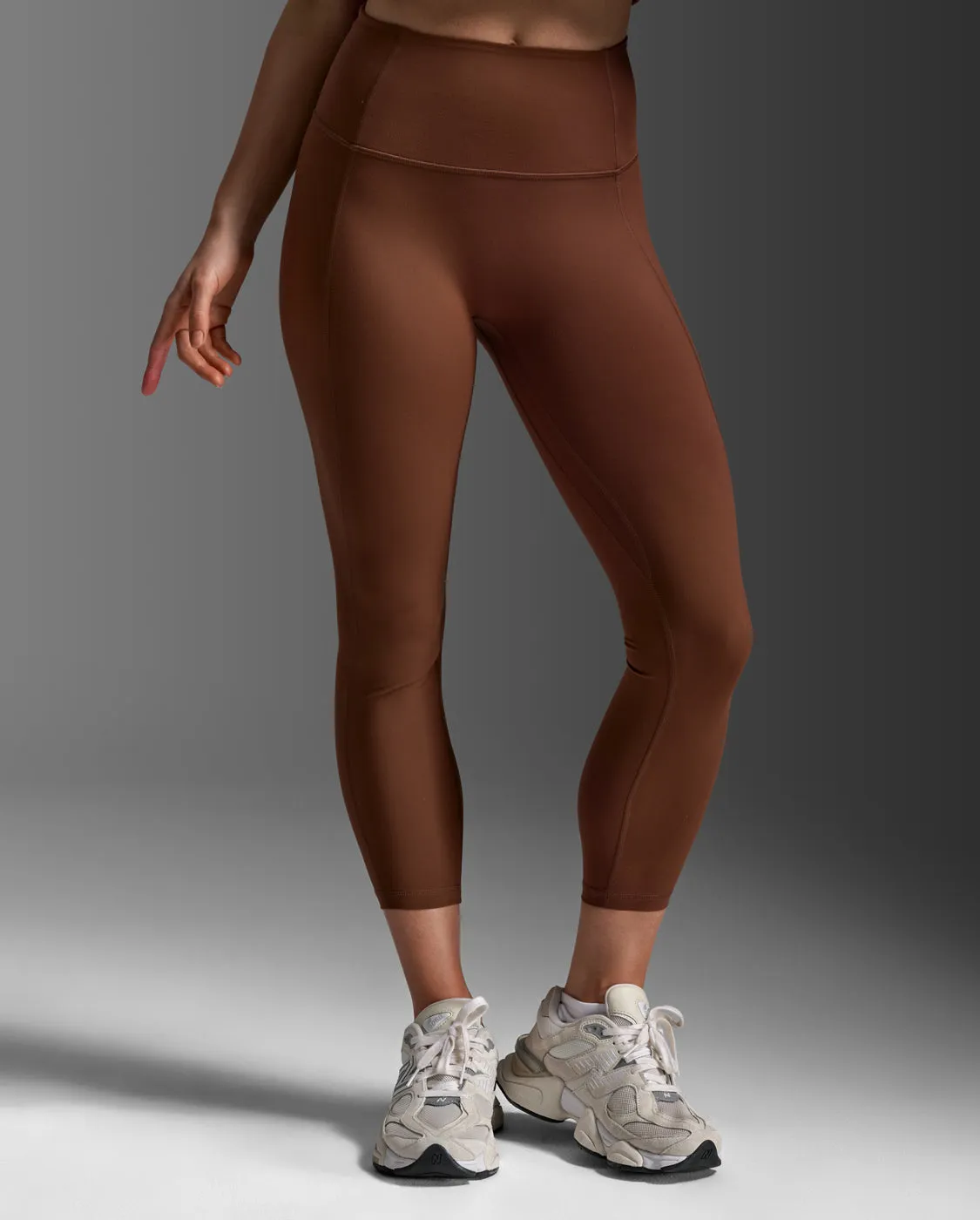 Fluid Hi-Rise 7/8 Tights sold by 2xu product image thumbnail 2