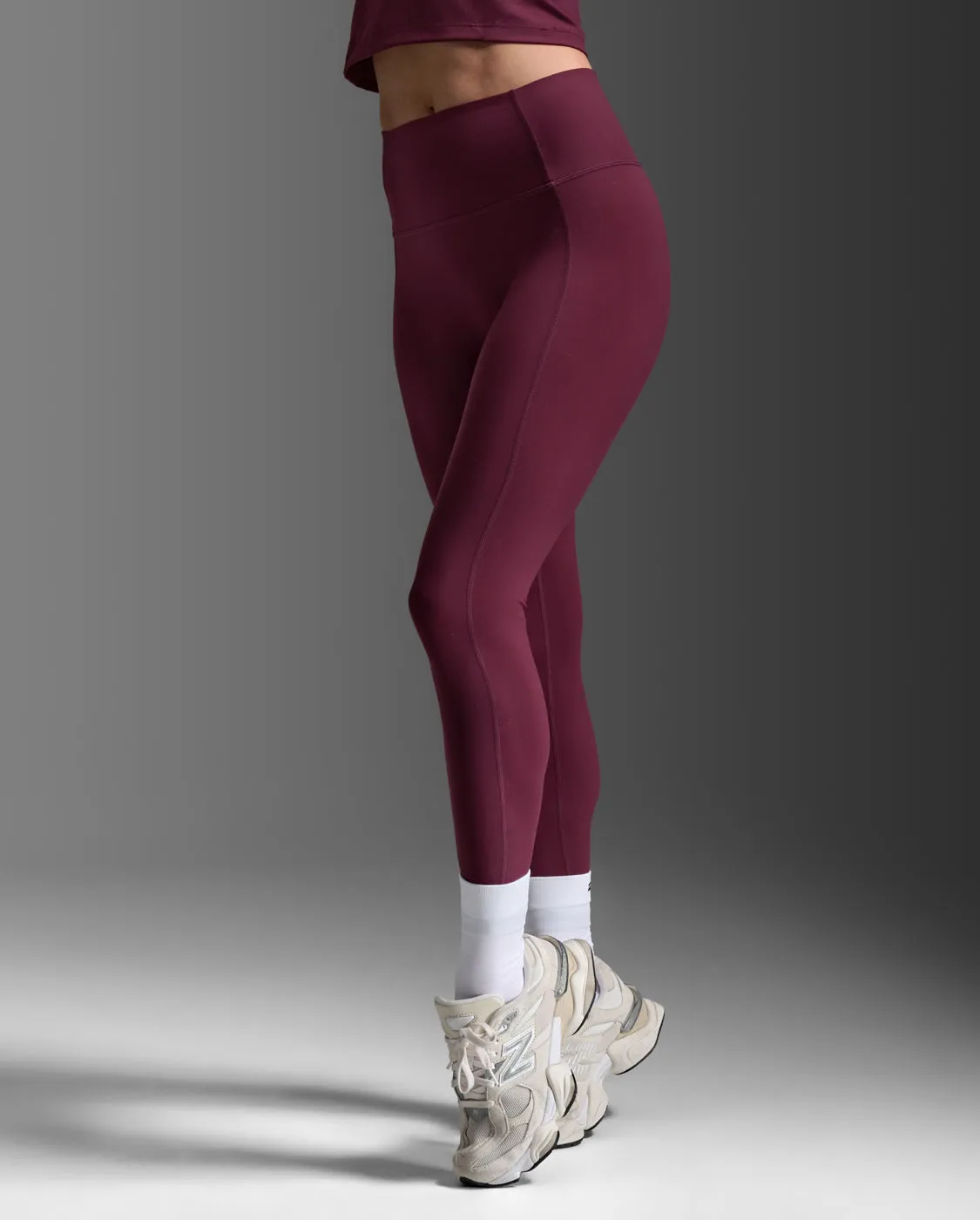 Fluid Hi-Rise Tights sold by 2xu product image thumbnail 5