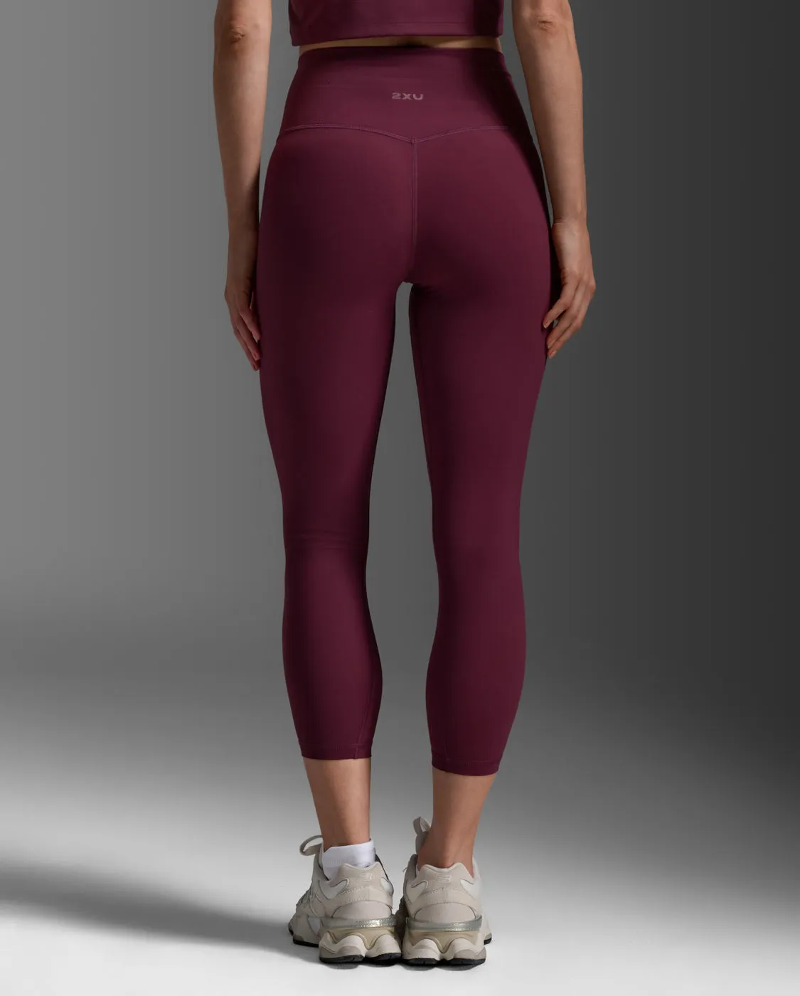 Fluid Hi-Rise 7/8 Tights sold by 2xu product image thumbnail 3