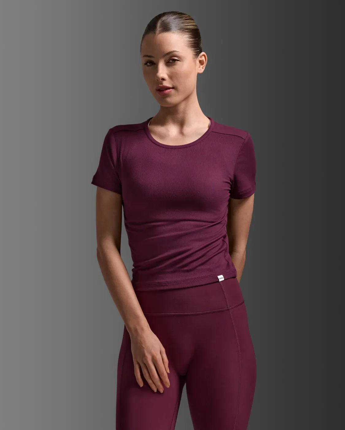 Fluid Ribbed Crop Tee sold by 2xu product image thumbnail 2