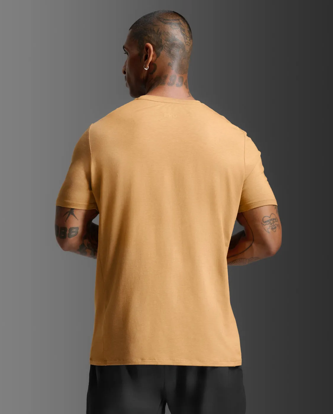 Signature Tee sold by 2xu product image thumbnail 3