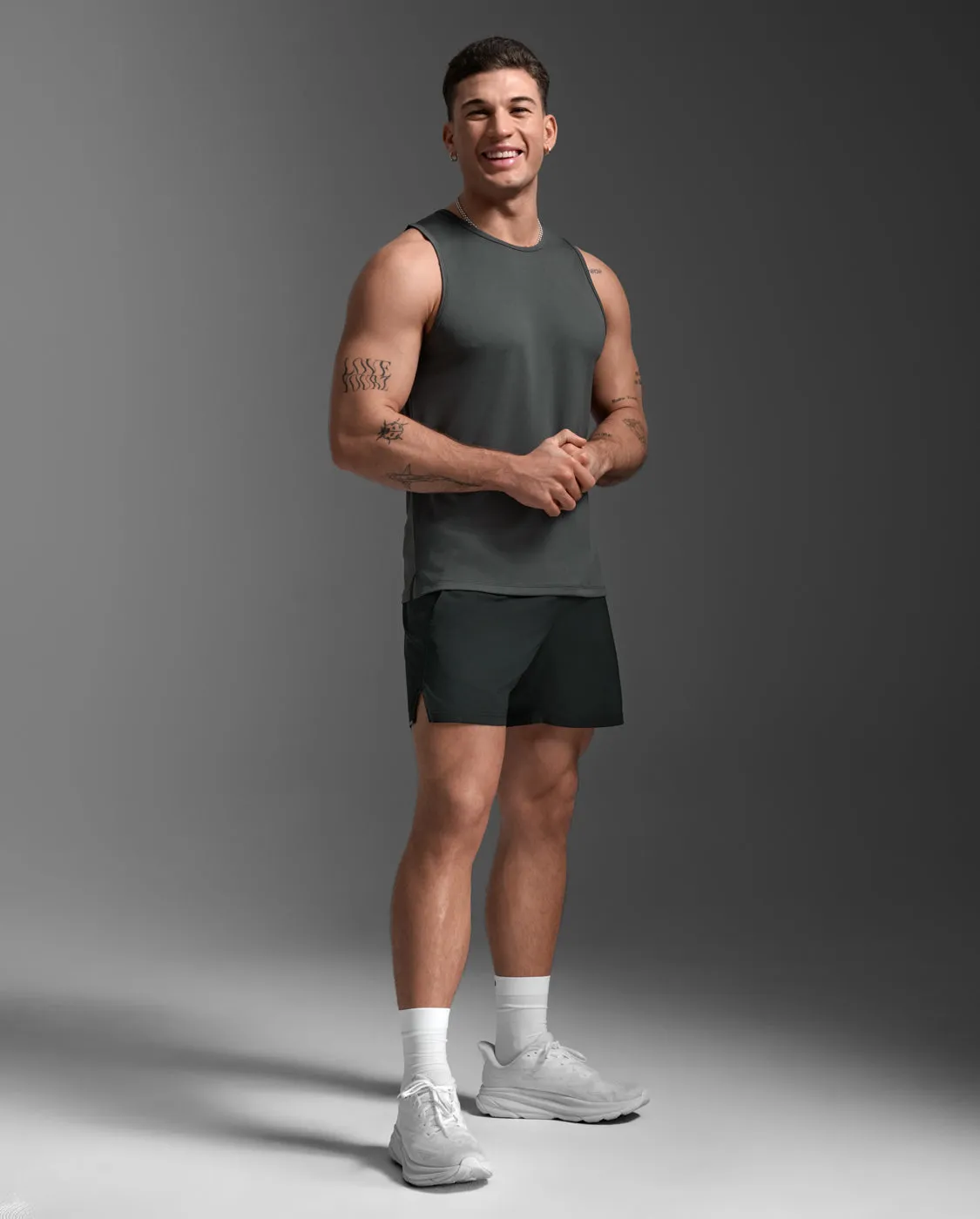 Aero Tank sold by 2xu product image thumbnail 3