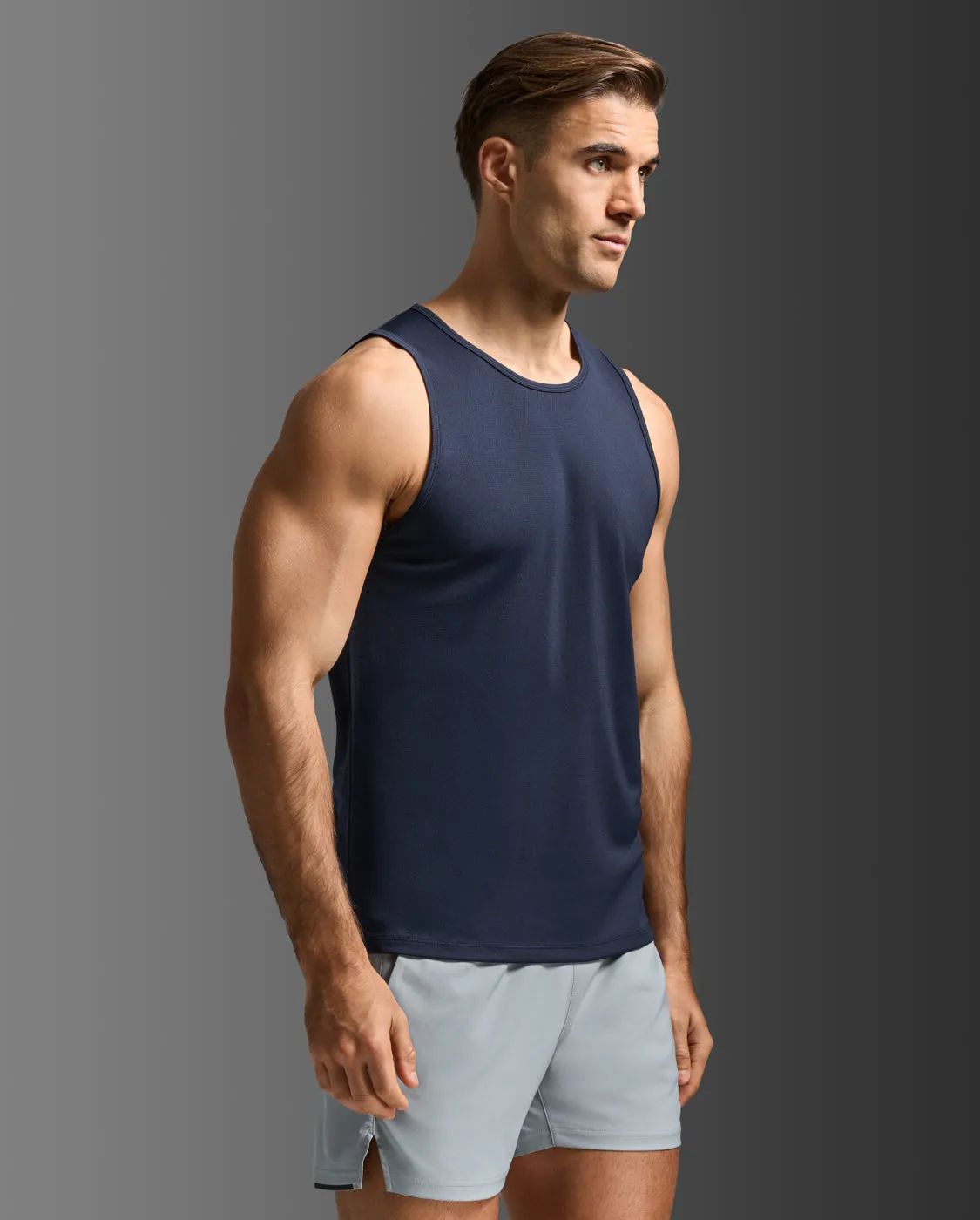 Aero Tank sold by 2xu product image thumbnail 4