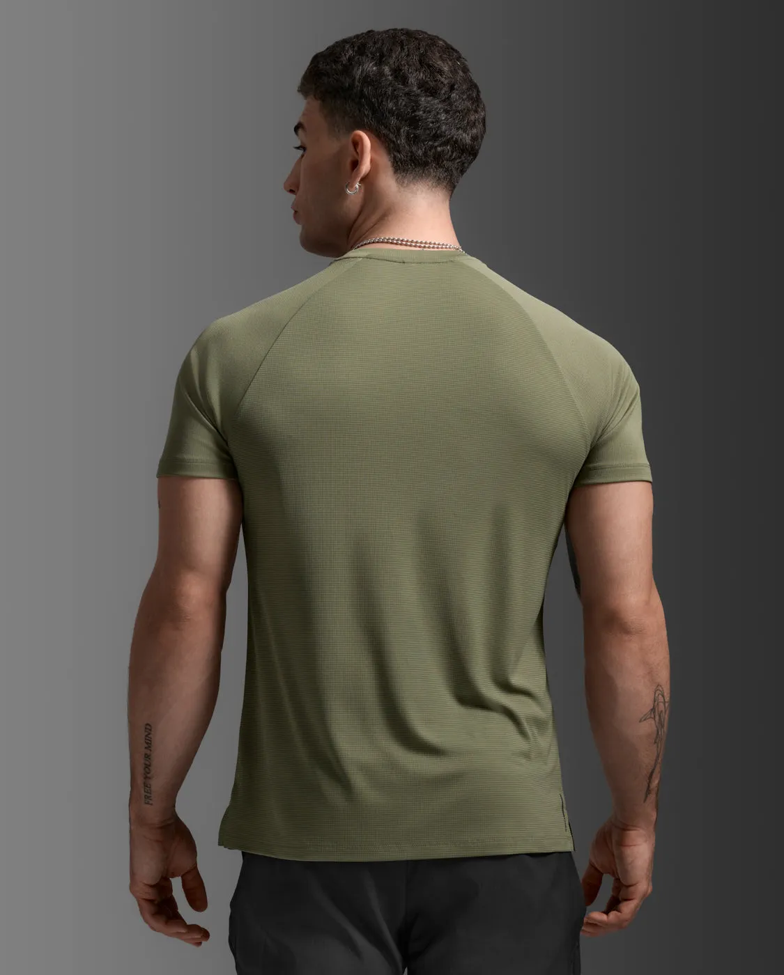 Aero Tee sold by 2xu product image thumbnail 2