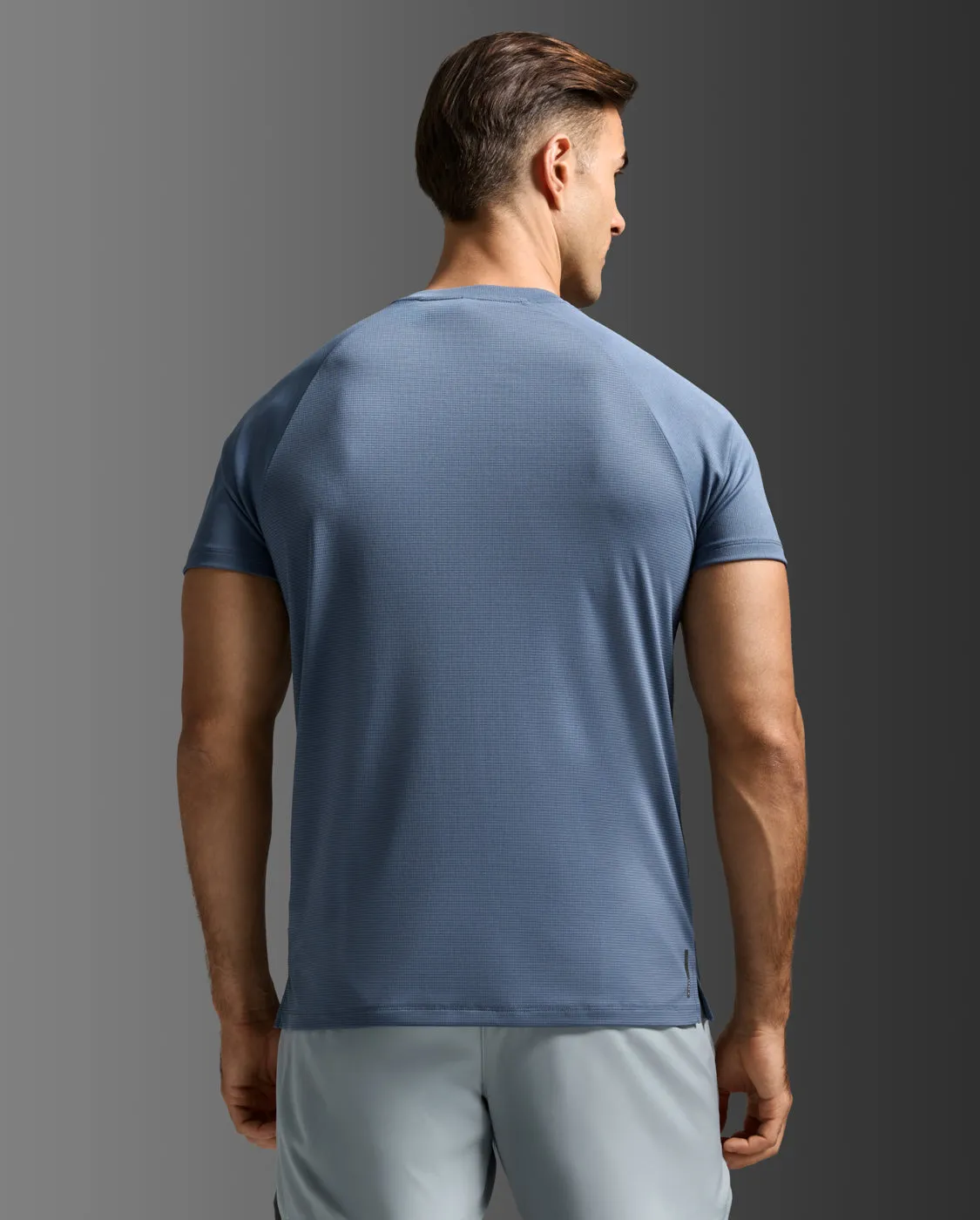 Aero Tee sold by 2xu product image thumbnail 3