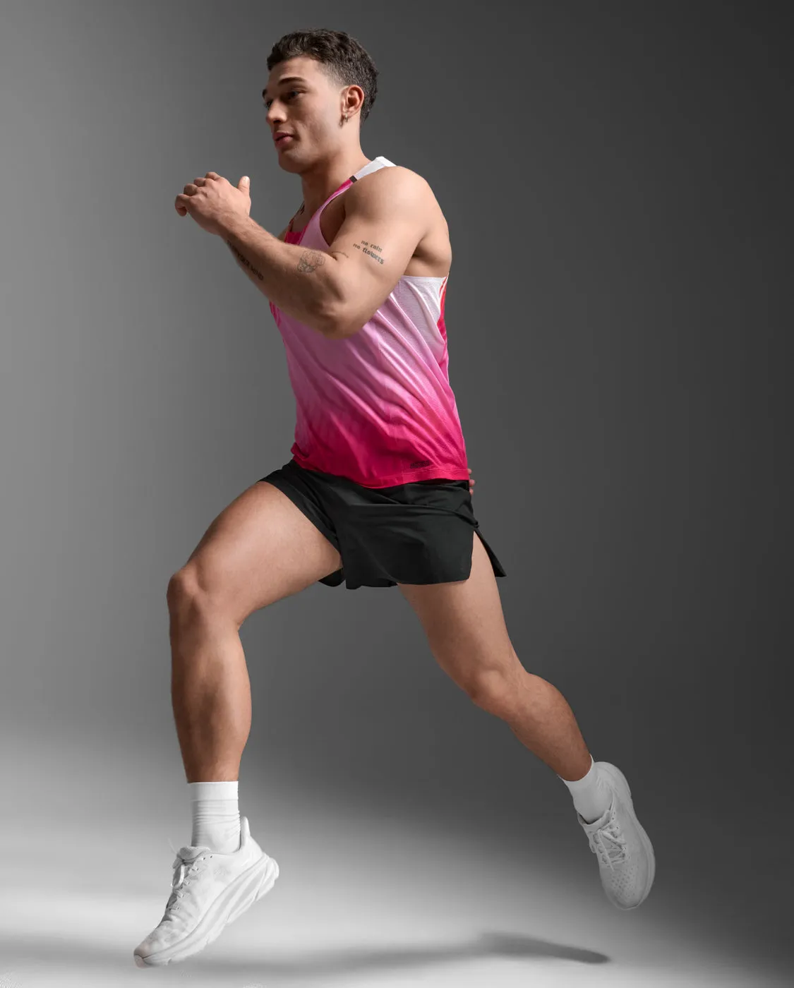Light Speed React Singlet sold by 2xu product image thumbnail 2