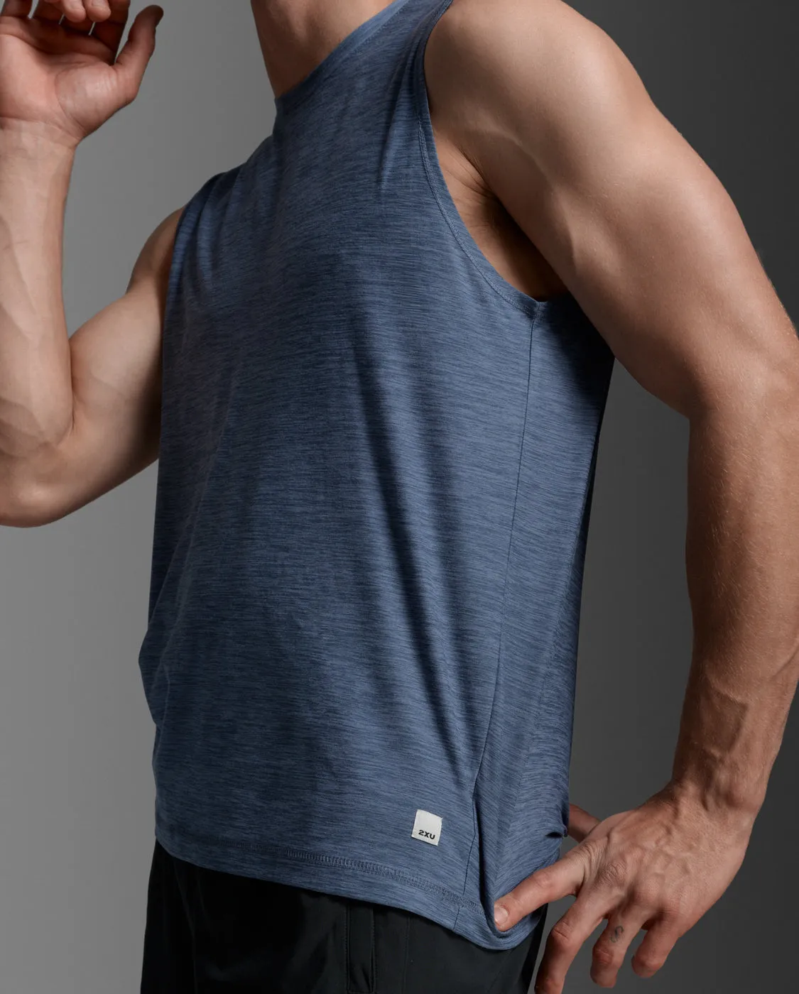 Signature Tank sold by 2xu product image thumbnail 4
