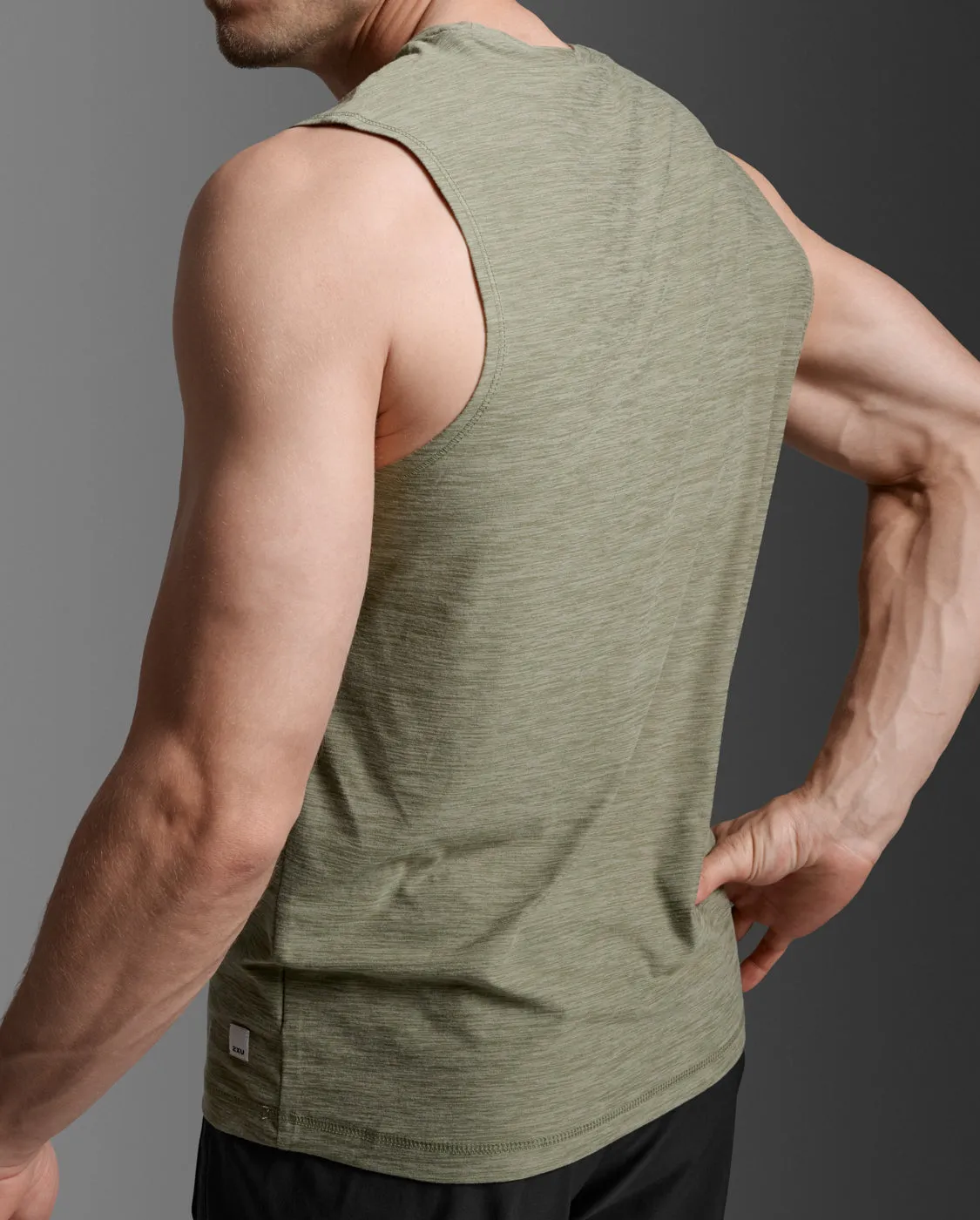 Signature Tank sold by 2xu product image thumbnail 5