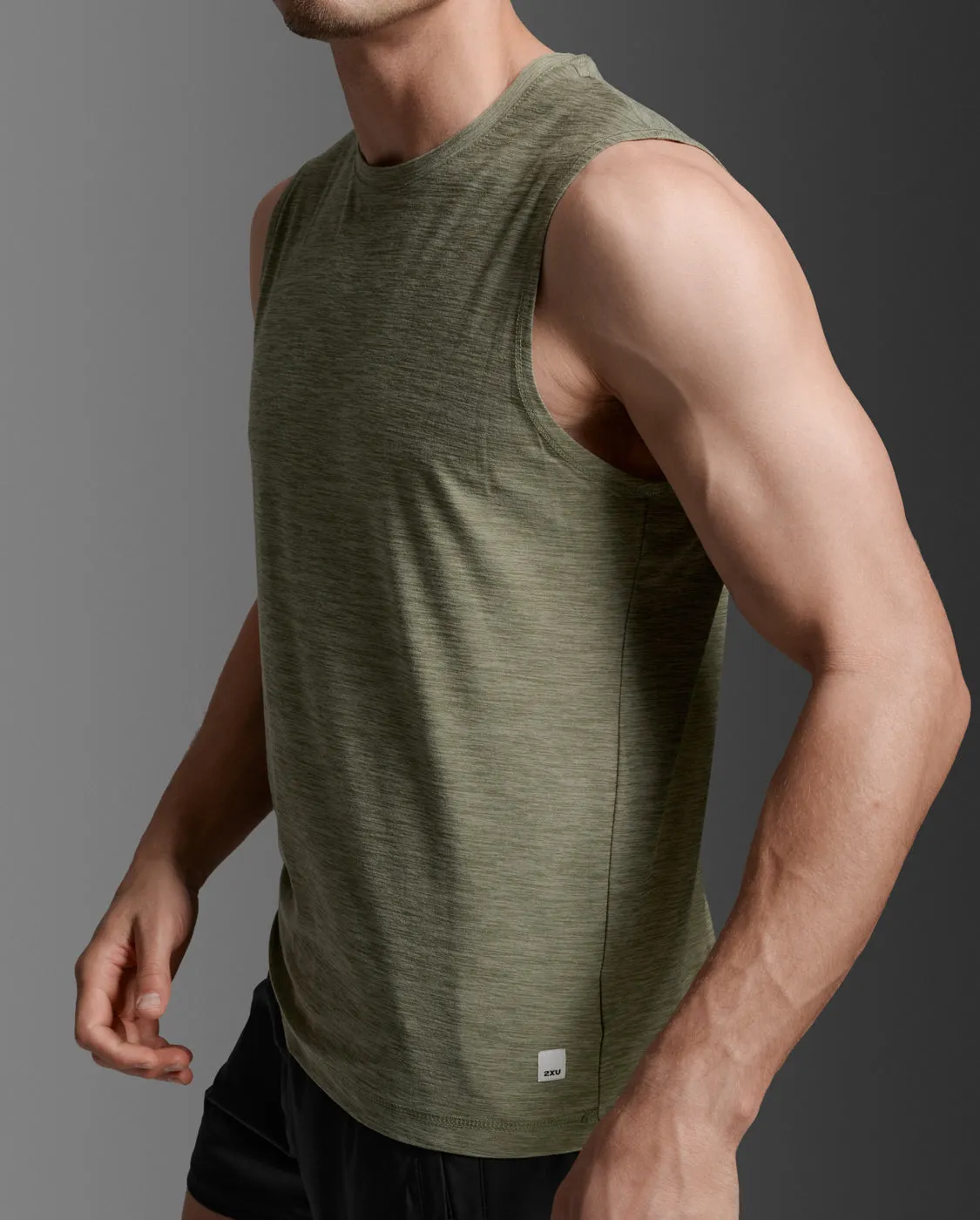 Signature Tank sold by 2xu product image thumbnail 3