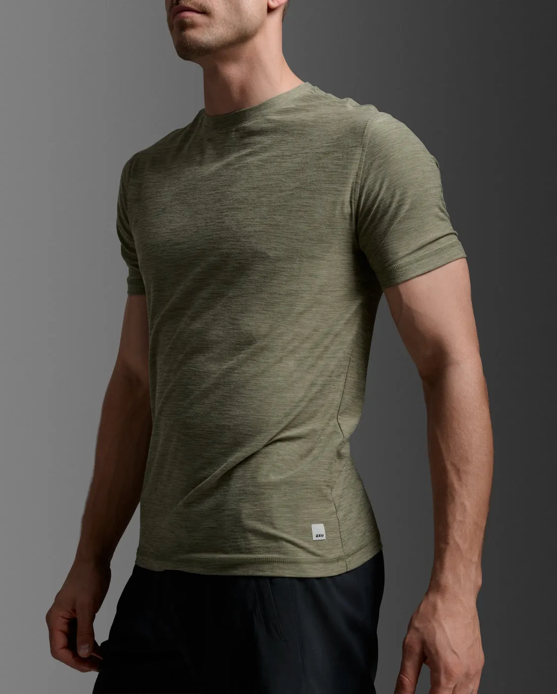 Signature Soft Jersey Tee sold by 2xu product image thumbnail 5