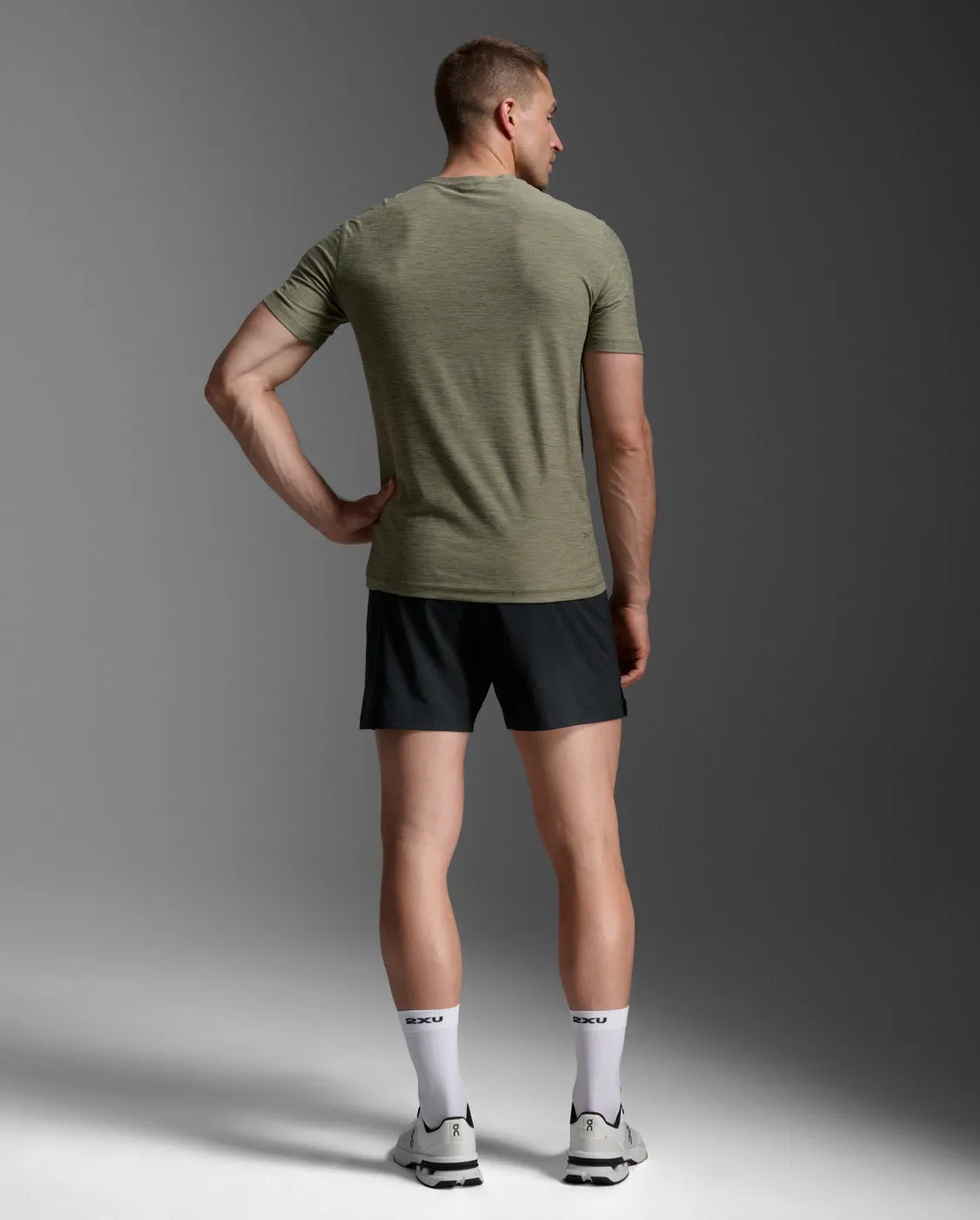 Signature Soft Jersey Tee sold by 2xu product image thumbnail 3
