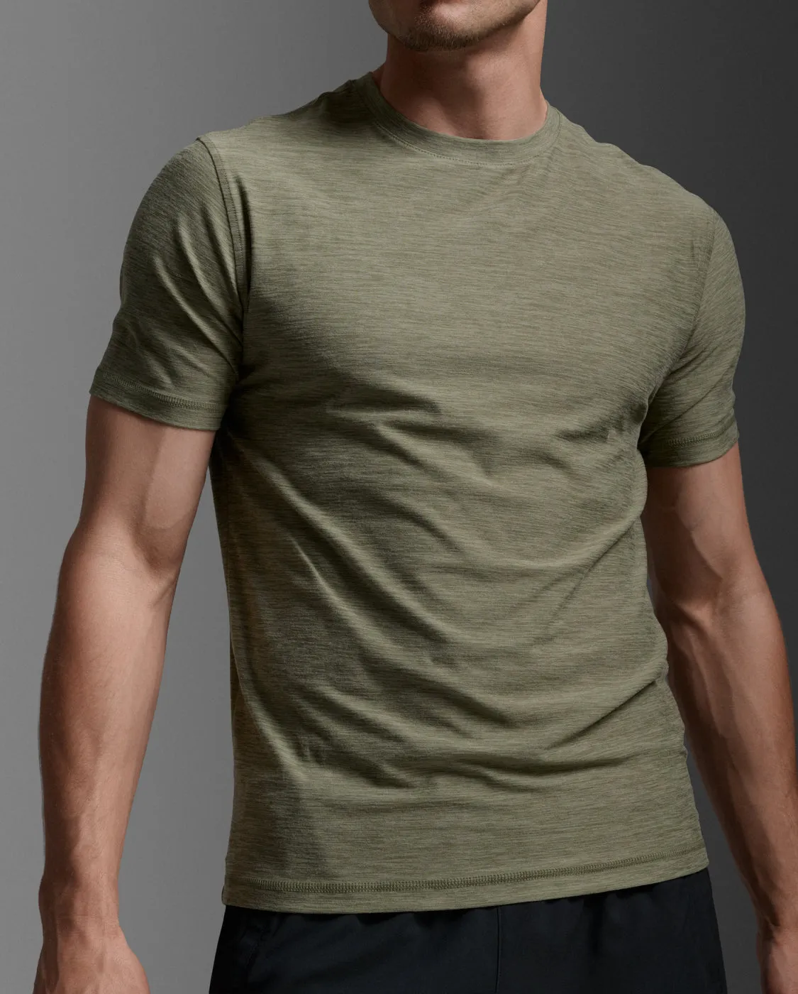 Signature Soft Jersey Tee sold by 2xu product image thumbnail 4