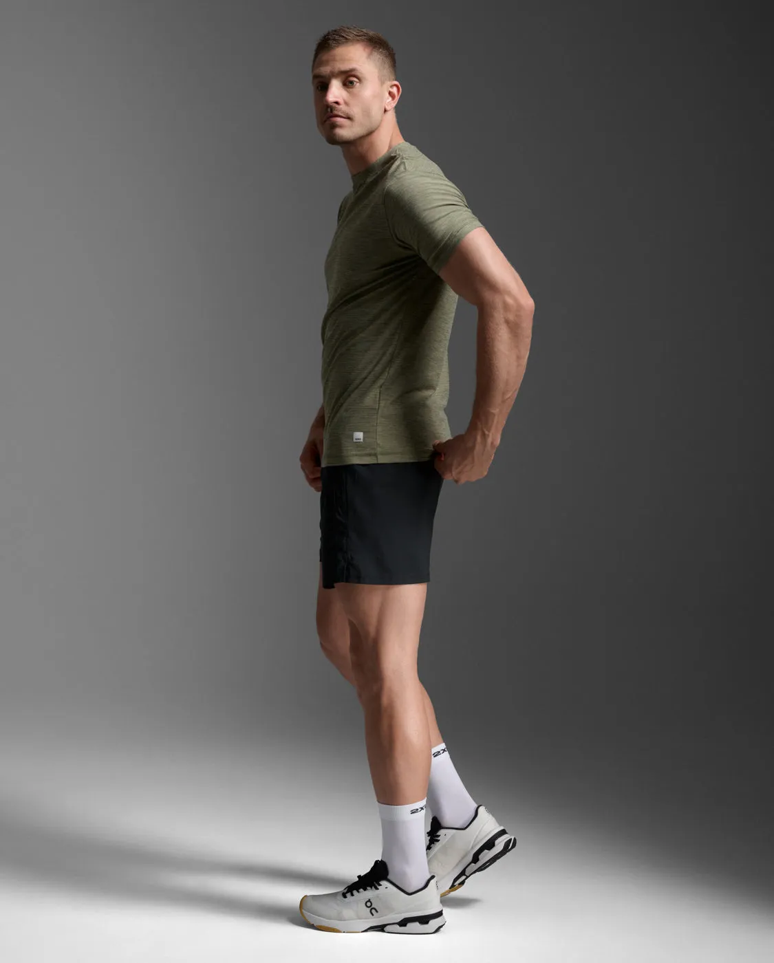 Signature Soft Jersey Tee sold by 2xu product image thumbnail 2
