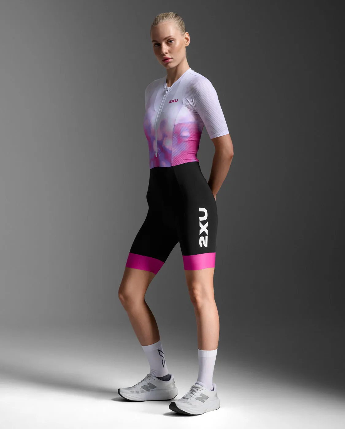 Aero Hex Sleeved Trisuit (Noosa Edition) sold by 2xu product image thumbnail 2
