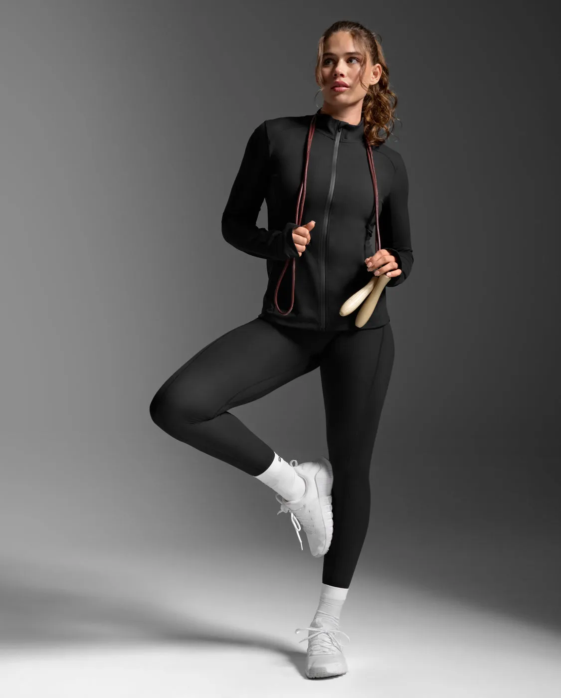 Form Soft Touch Jacket sold by 2xu product image thumbnail 3