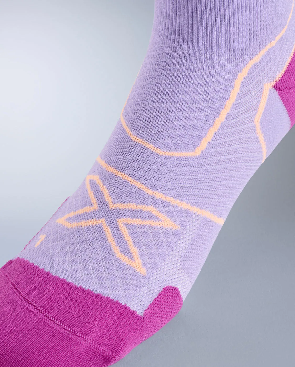 Vectr Cushion Crew Socks sold by 2xu product image thumbnail 3
