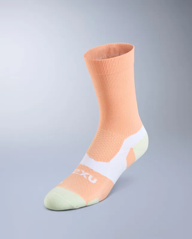 Vectr Light Cushion Crew Socks made by 2xu