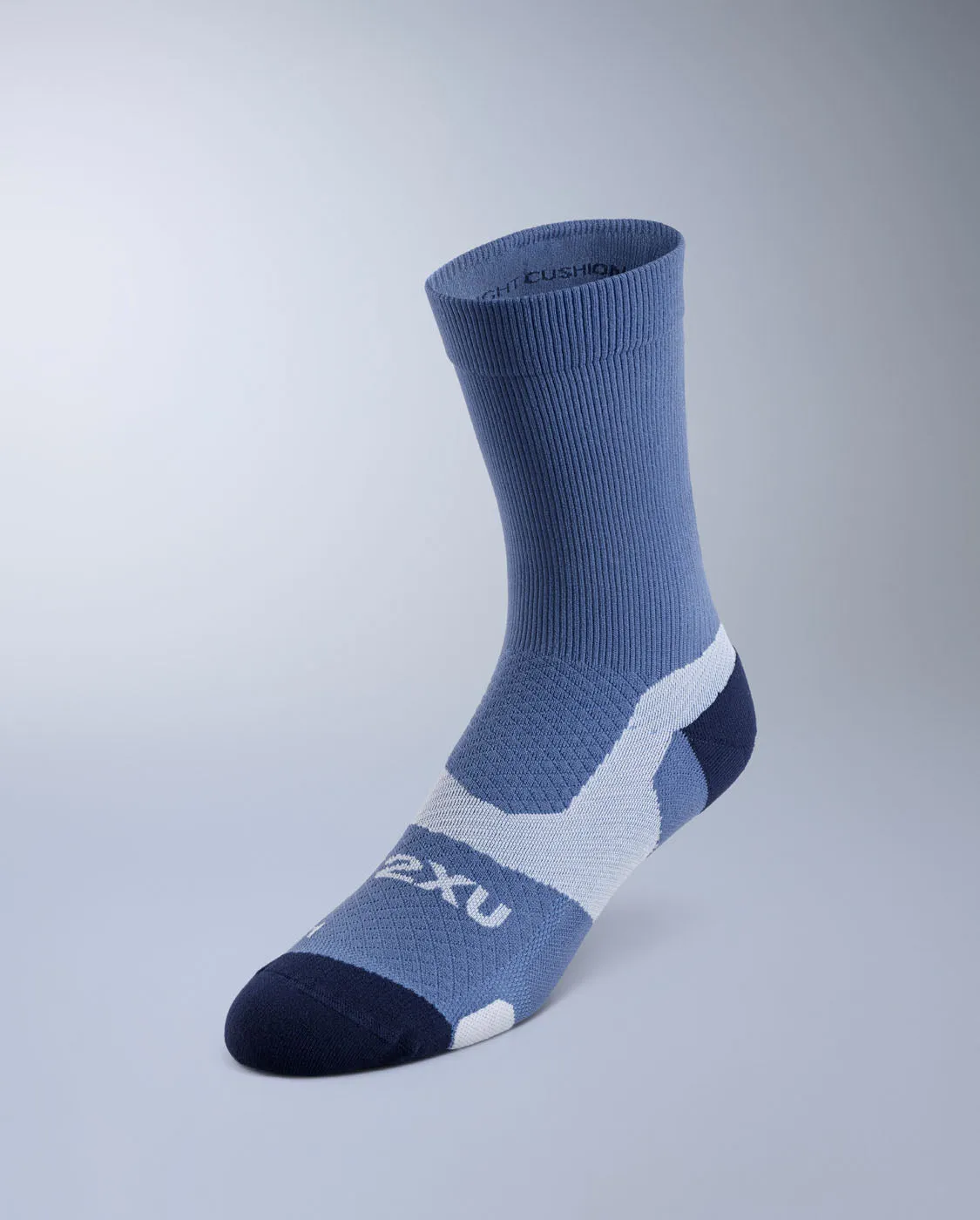 Vectr Light Cushion Crew Socks sold by 2xu