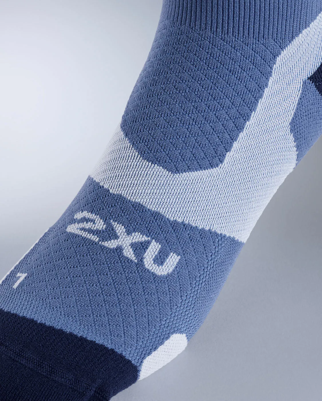 Vectr Light Cushion Crew Socks sold by 2xu product image thumbnail 3