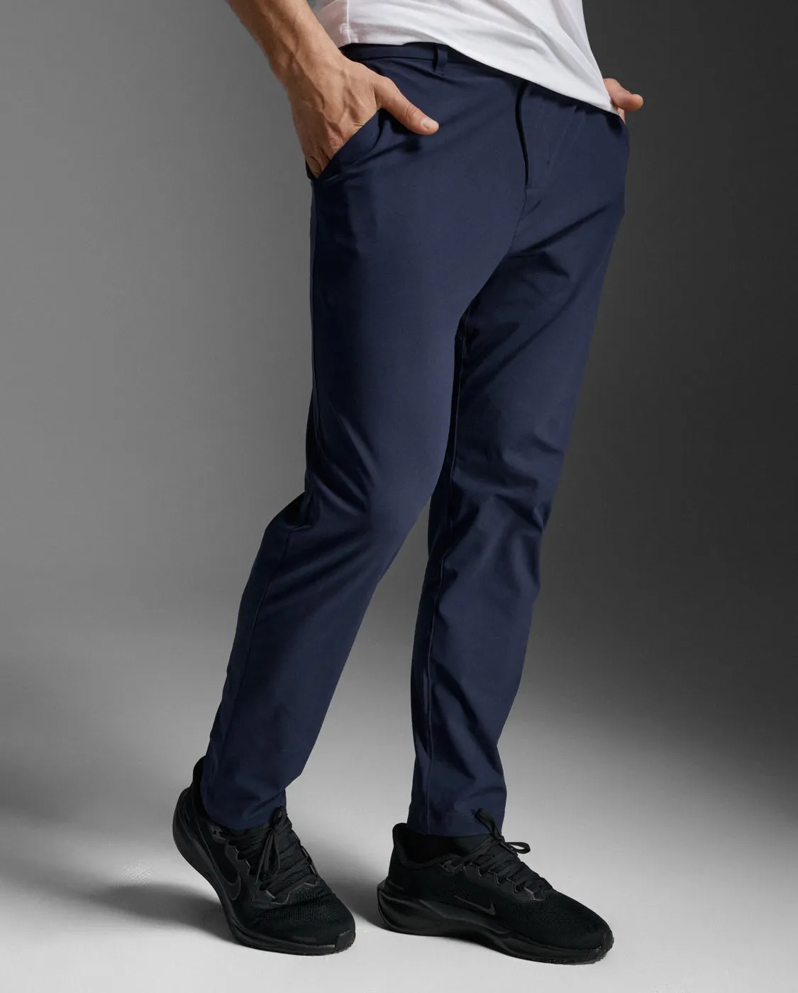 Signature Hybrid Pants sold by 2xu product image thumbnail 4