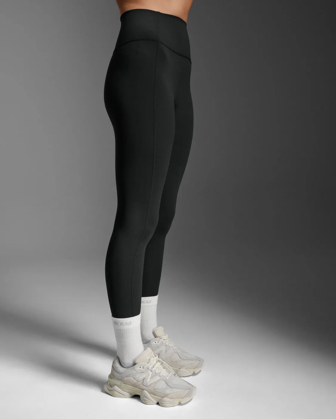 Fluid Hi-Rise Tights sold by 2xu product image thumbnail 5