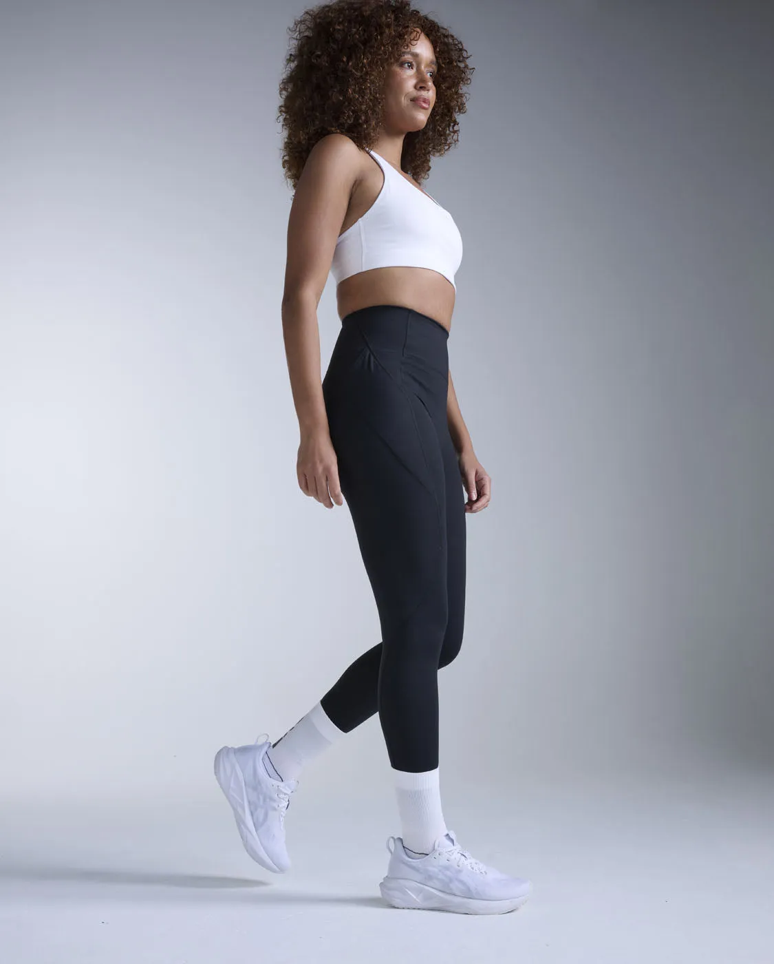 Flex Hi-Rise Compression Tights sold by 2xu product image thumbnail 3