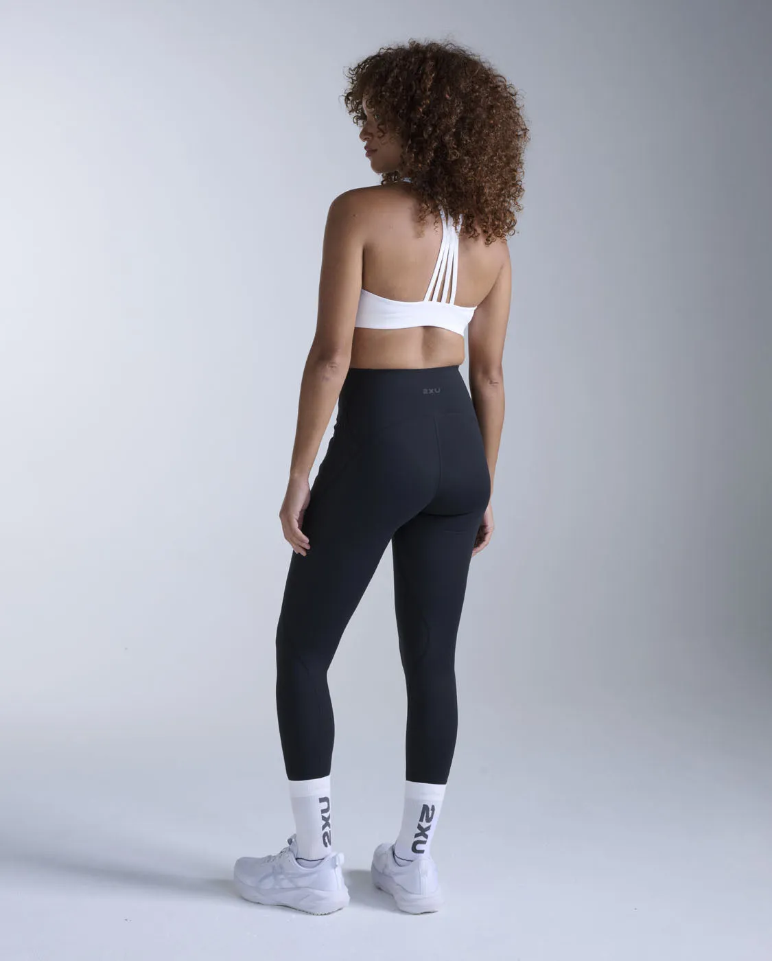 Flex Hi-Rise Compression Tights sold by 2xu product image thumbnail 2