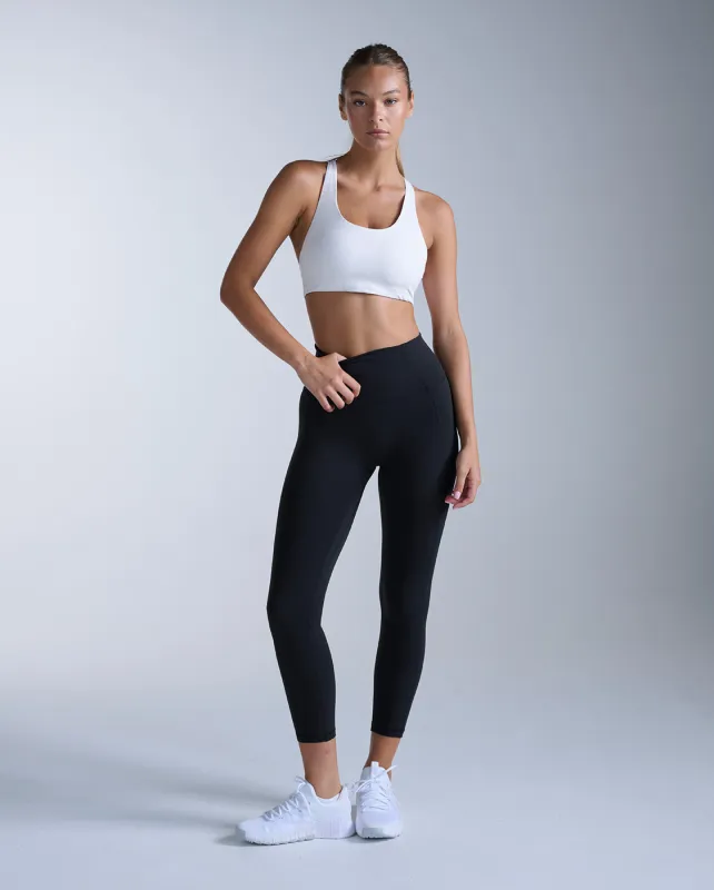 Fluid Hi-Rise 7/8 Tights made by 2xu