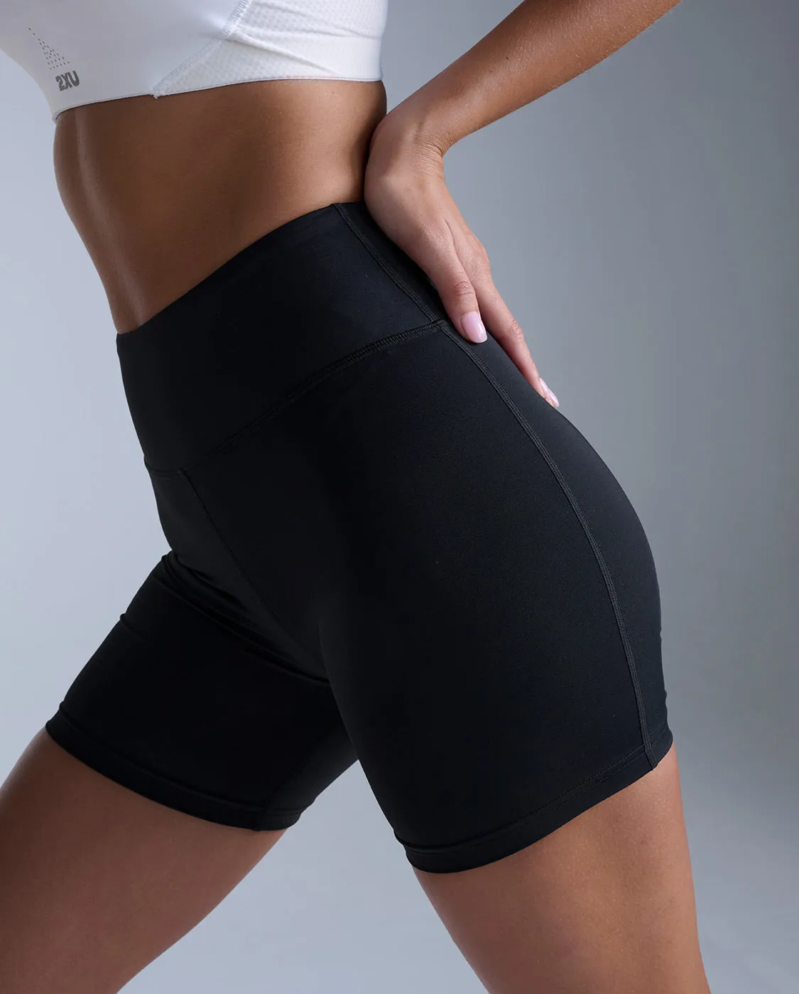 Core Hi-Rise Compression Game Day 5 Inch Shorts sold by 2xu product image thumbnail 5