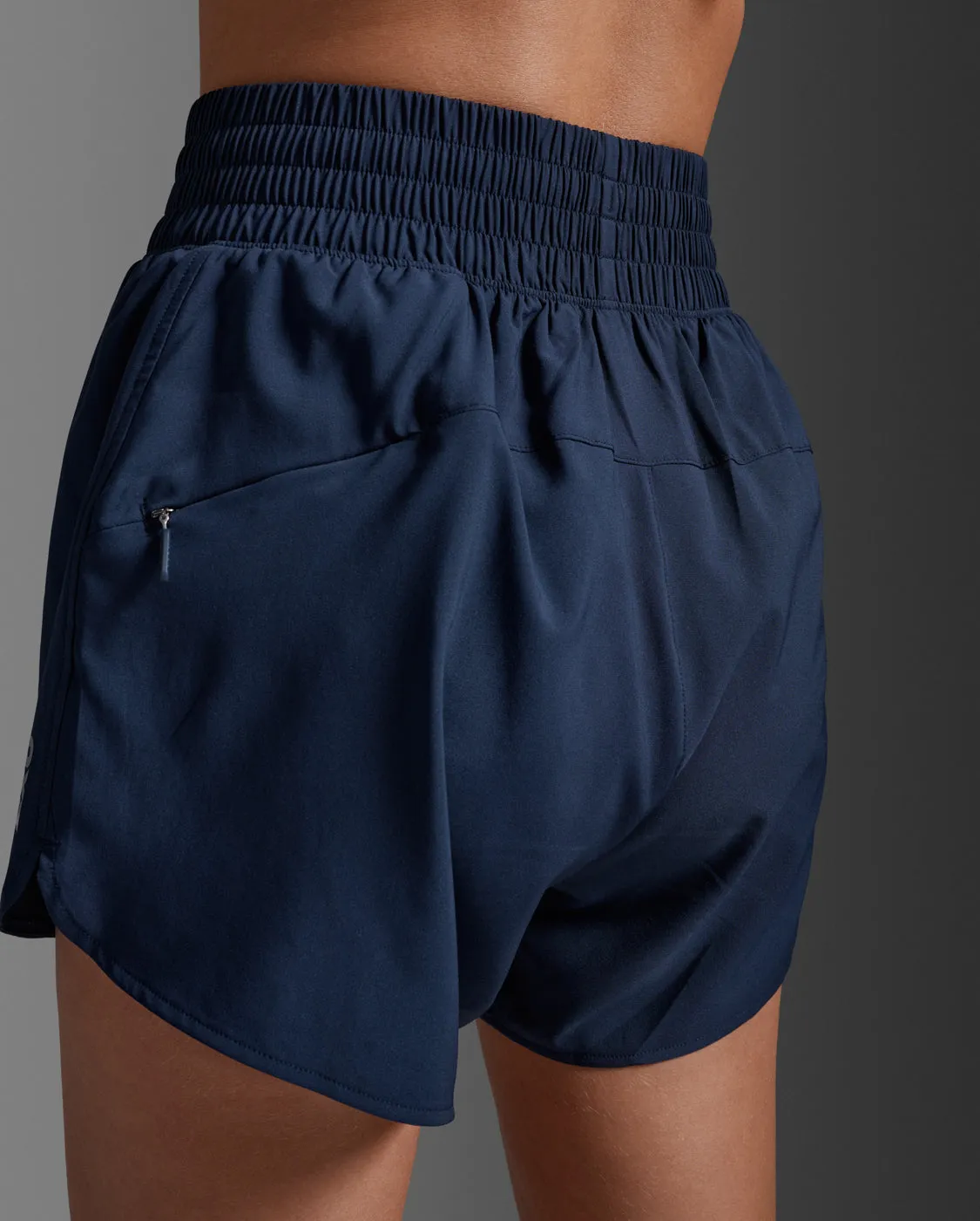 Aero Hi-Rise 4 Inch Shorts sold by 2xu product image thumbnail 4