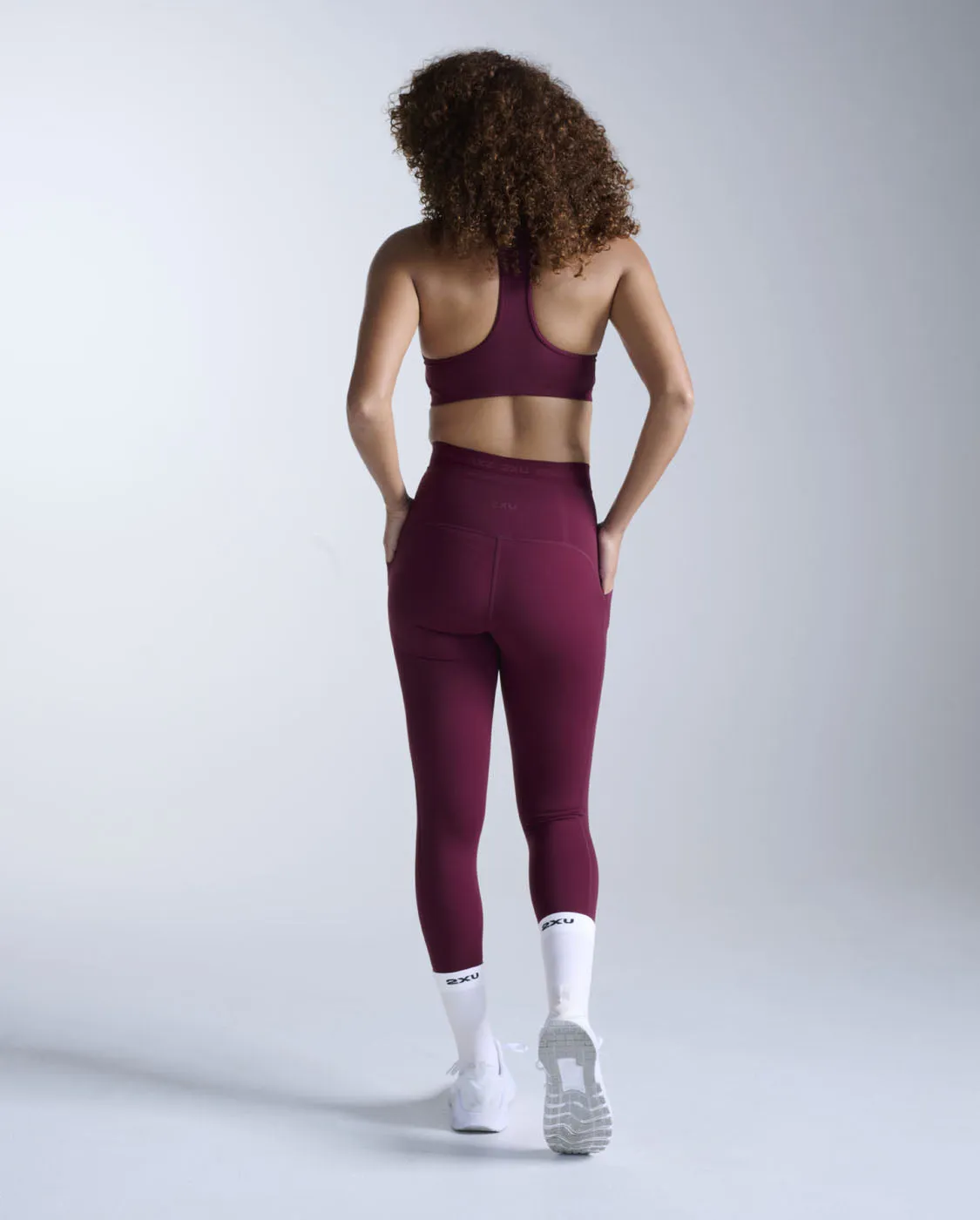 Form Racerback Medium Impact Bra sold by 2xu product image thumbnail 4