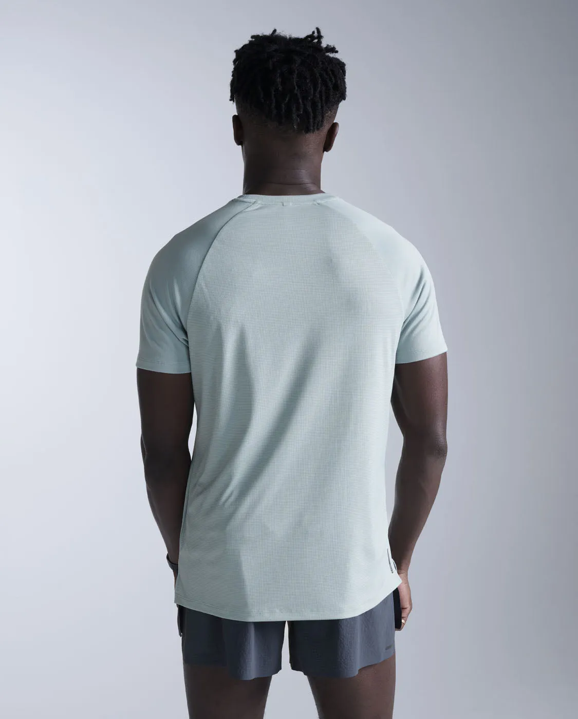 Aero Tee sold by 2xu product image thumbnail 3