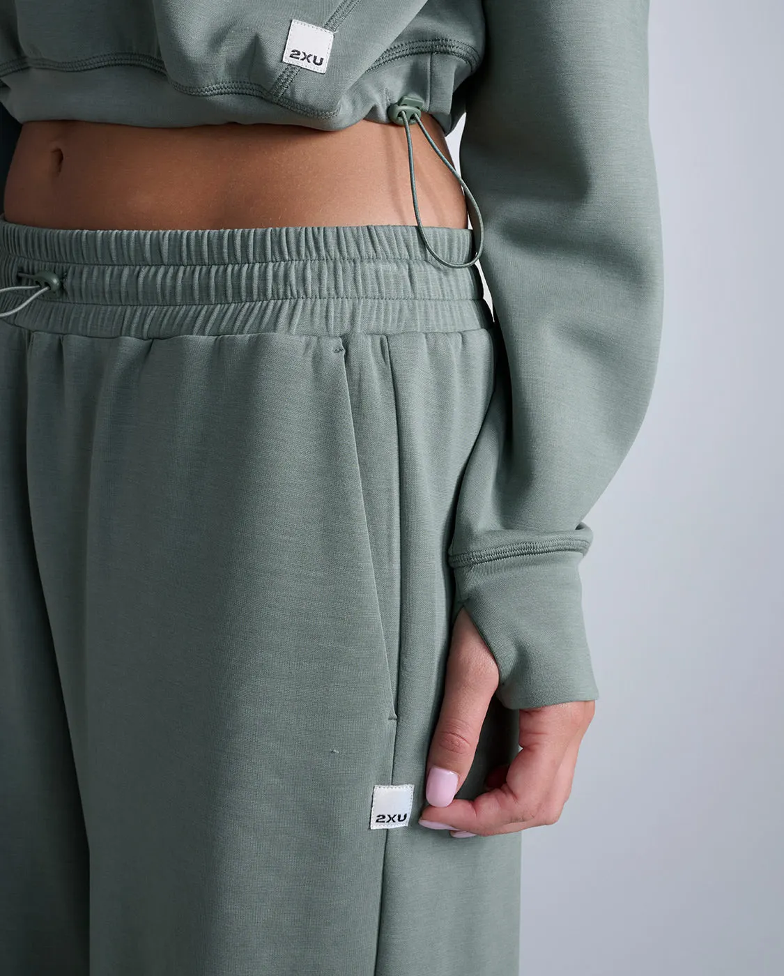 Wonderluxe Sand Washed Hoodie sold by 2xu product image thumbnail 4
