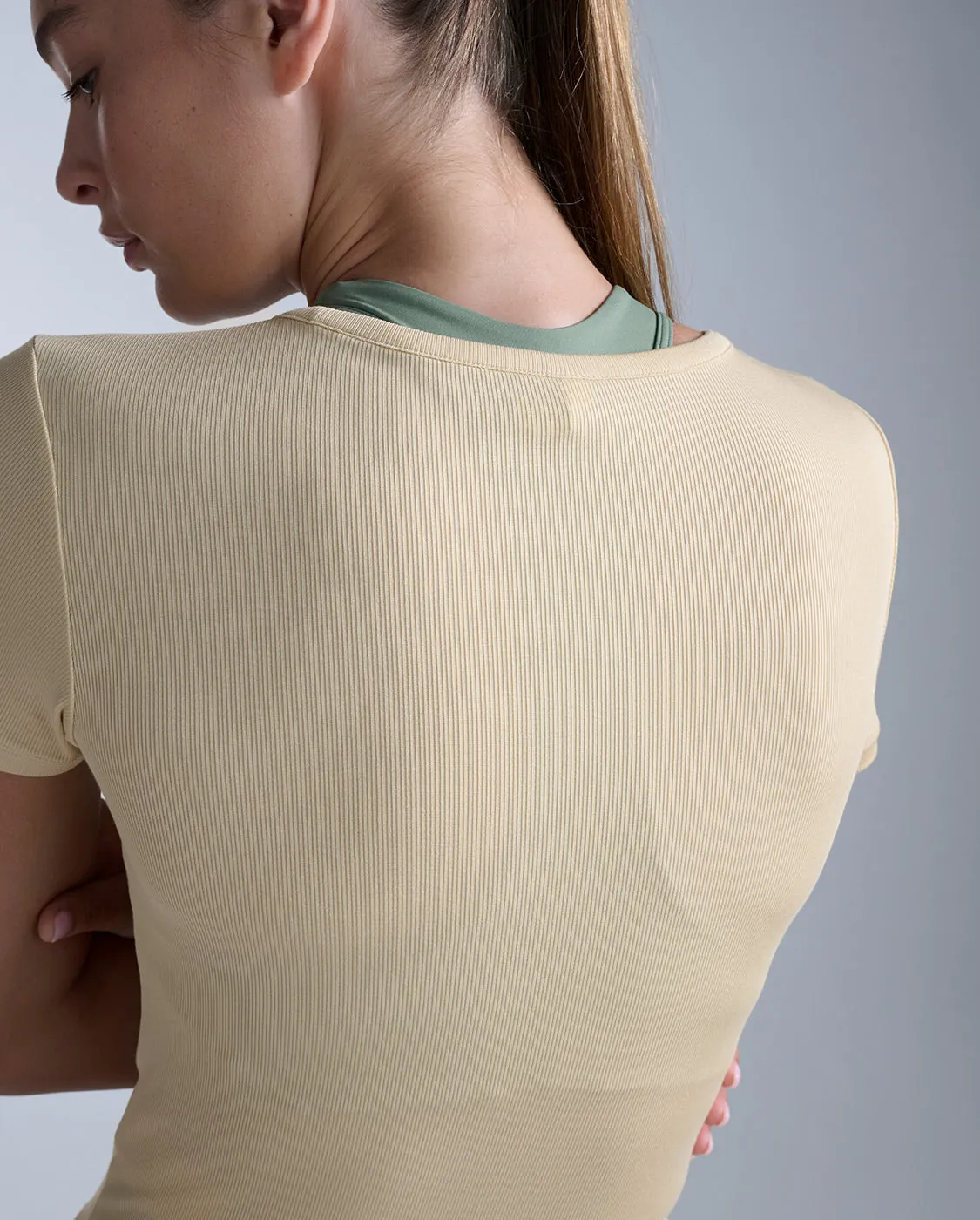 Fluid Modal Ribbed Crop Tee sold by 2xu product image thumbnail 4