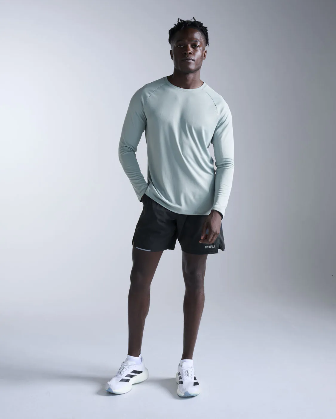 Aero Long Sleeve sold by 2xu product image thumbnail 4