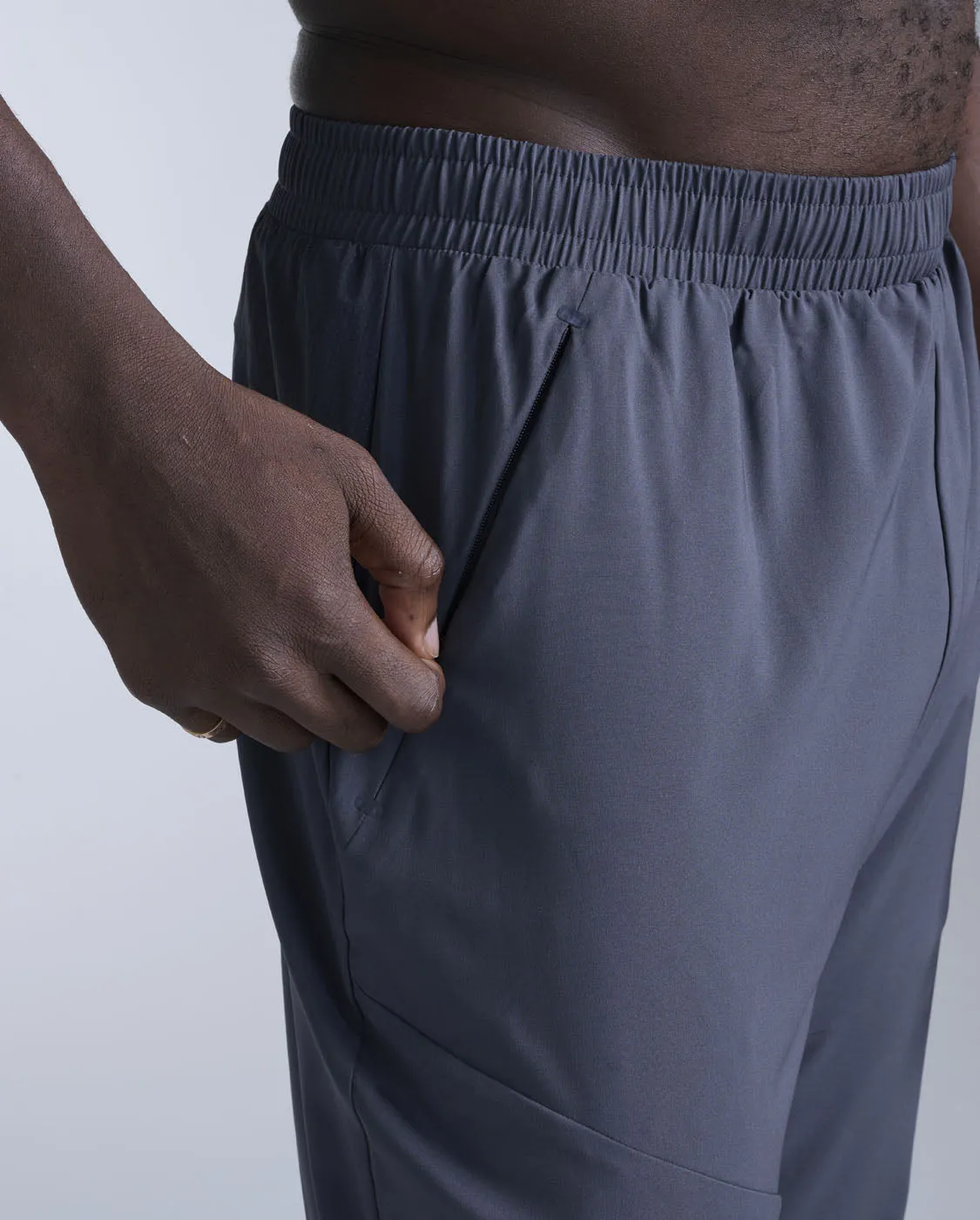 Aero Woven Jogger sold by 2xu product image thumbnail 4