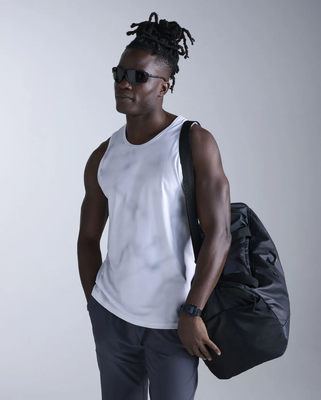 Aero Tank sold by 2xu product image thumbnail 2