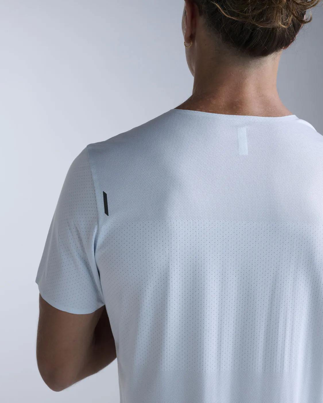 Light Speed Tech Tee sold by 2xu product image thumbnail 4