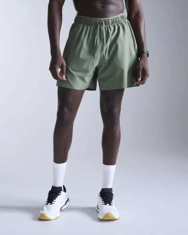 Motion 5 Inch Unlined Shorts made by 2xu