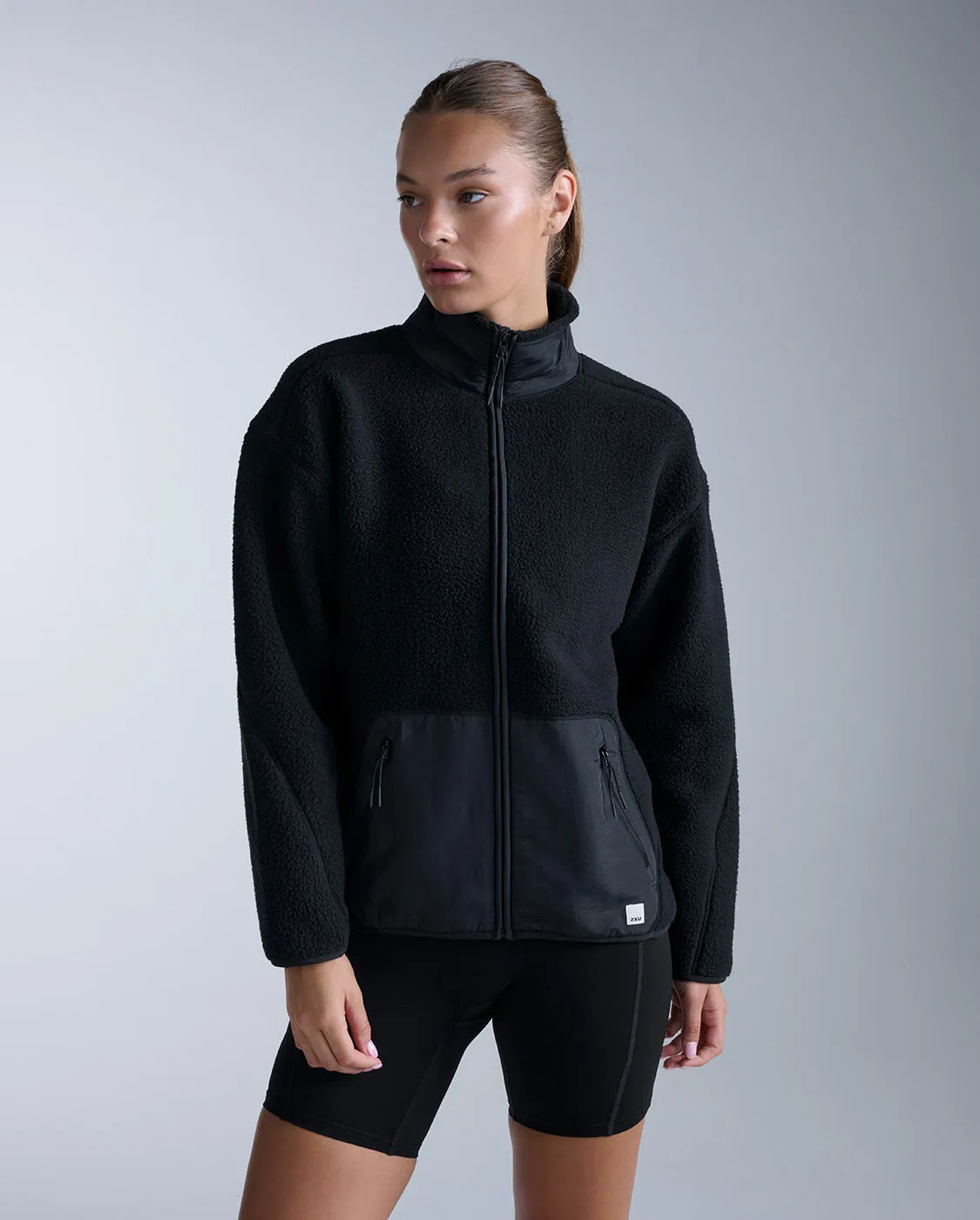 Sherpa Zip Fleece sold by 2xu