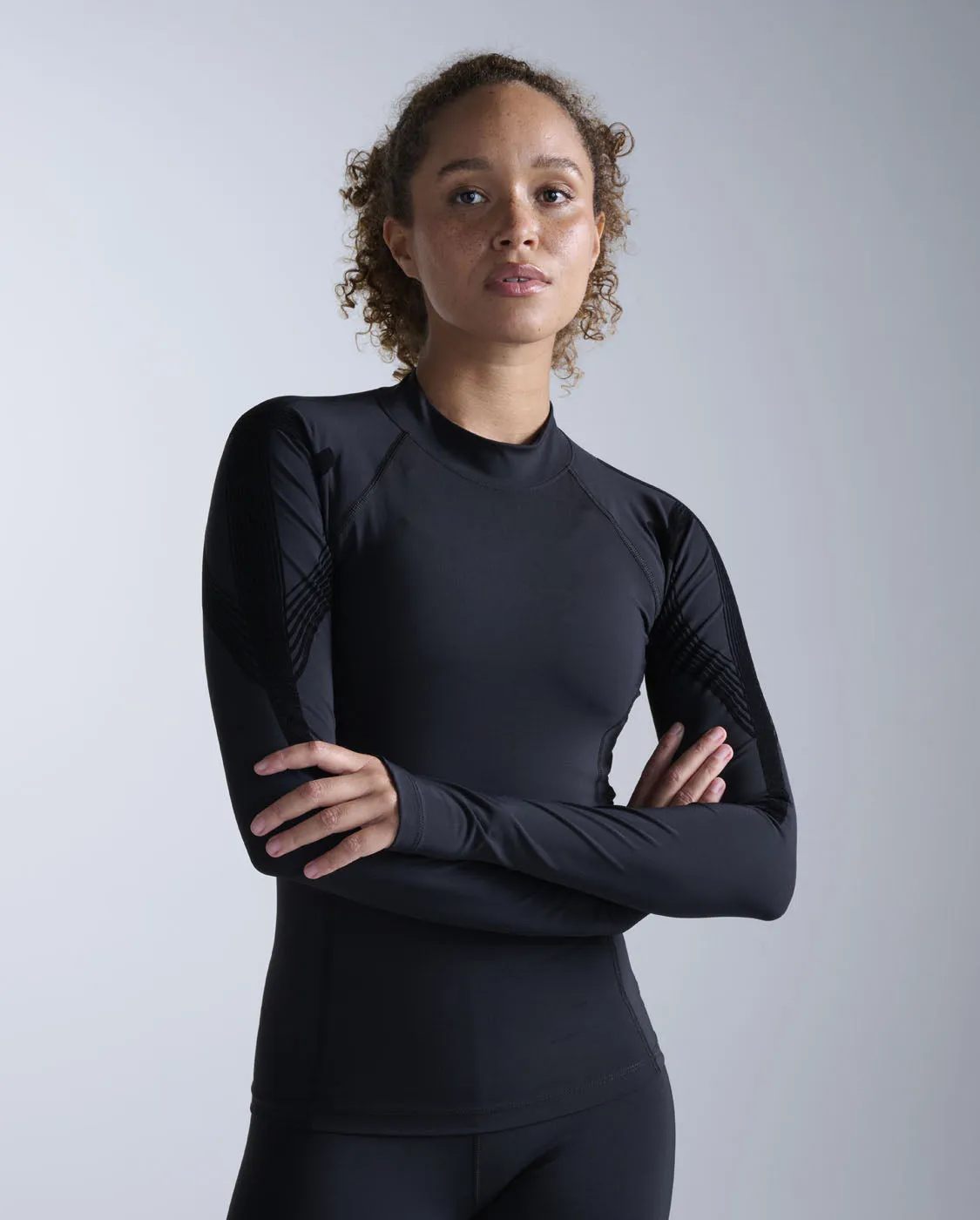 Recovery FIR Compression Top sold by 2xu