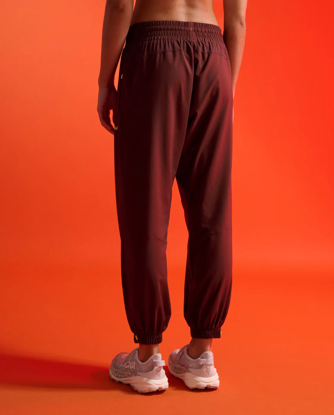 Aero Hi-Rise Woven Jogger sold by 2xu product image thumbnail 2