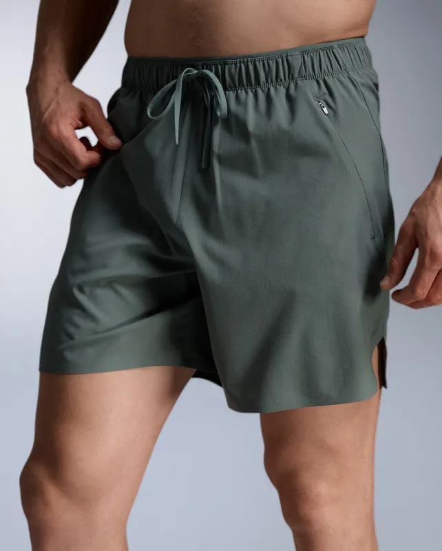 Motion 7 Inch Unlined Shorts made by 2xu