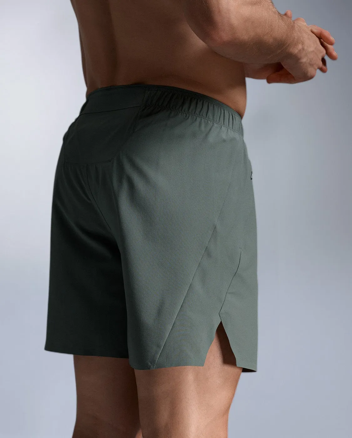 Motion 7 Inch Unlined Shorts sold by 2xu product image thumbnail 2