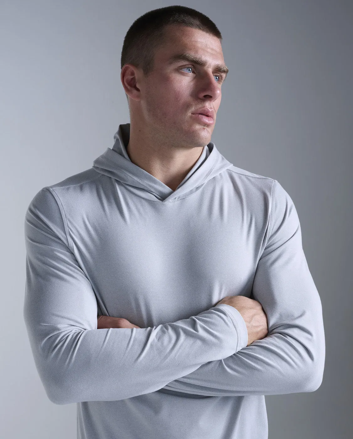 Motion Long Sleeve Hoodie sold by 2xu product image thumbnail 3